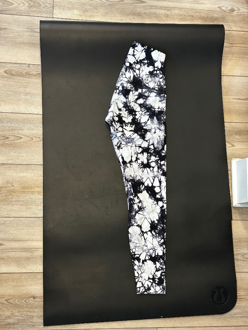 Lululemon Wunder Under Pant (Hi-Rise) Size 4